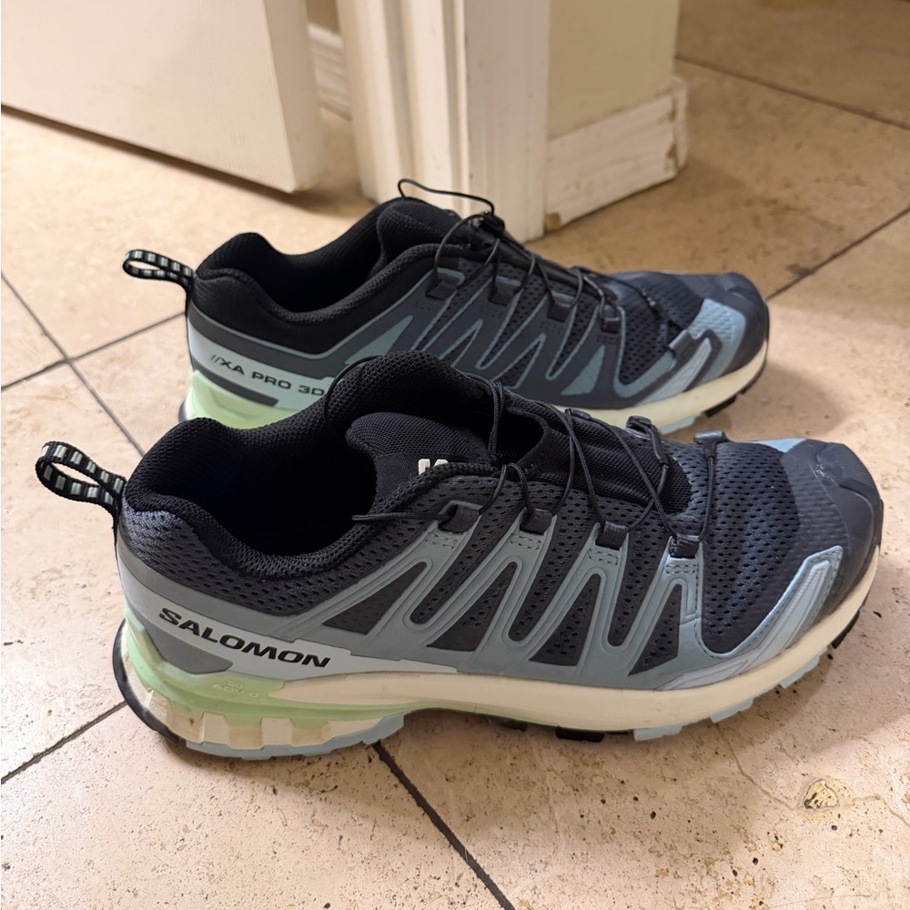 Salomon XA PRO 3D V9 Women’s Trail Running Shoes